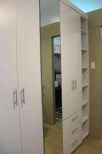 Whole Condo with Pool Great for Staycation