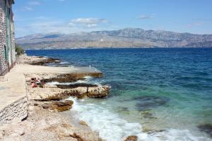 Apartments by the sea Postira, Brac - 738