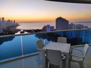 Apartamento de Lujo con Vista al Mar - Excelente Ubicacion