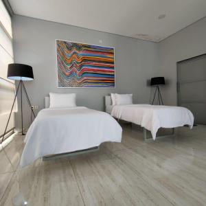 Phòng Gia Đình Có Ban Công (Family Room with Balcony)