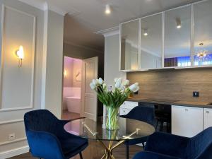 Nr 12 EUROPA22 Exclusive z Garażem podziemnym - 4hvězdičkové hotely ve městě Tomaszów Mazowiecki