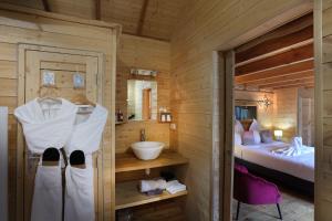 Hotels Les Lodges de Babylone : Chambre Double Familiale