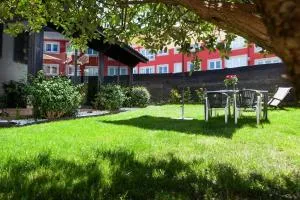 Maravillosa vivienda con jardín y barbacoa. - Telle