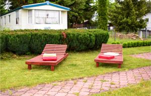 2 Bedroom Beautiful Home In Dominikowo