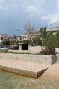 Apartments by the sea Metajna, Pag - 6352 
