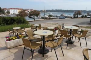 Apartments by the sea Petrcane, Zadar - 6269