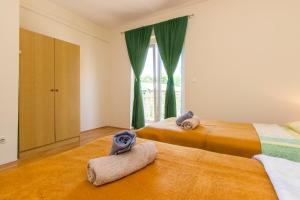 Apartments by the sea Pirovac, Sibenik - 6280