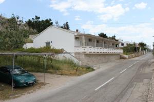 Apartments and rooms with parking space Zubovici, Pag - 6357