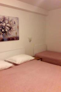 One-Bedroom Apartment with Terrace and Sea View room in Apartments with a parking space Kustici Pag - 6287