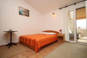 Studio with Terrace and Sea View room in Apartments with a parking space Pag - 6326