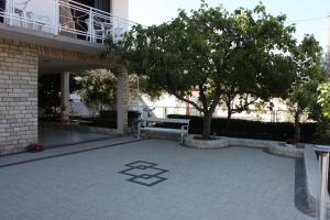 Apartments and rooms with parking space Vodice  6260