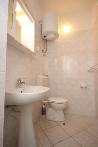 Apartments by the sea Pag - 6383