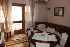 Two-Bedroom Apartment with Terrace room in Apartments with a parking space Vodice - 6271