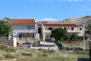 Apartments by the sea Kustici, Pag - 6320