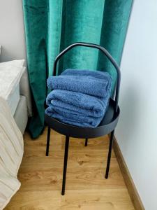Zielony apartament z widokiem na jezioro
