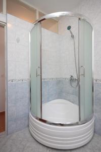 Apartments by the sea Metajna, Pag - 6379