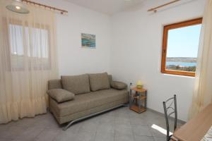 Apartments with parking space Kustici, Pag - 6392