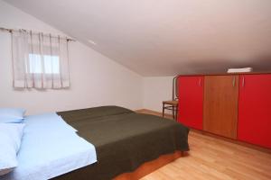 Apartments and rooms with parking space Novalja, Pag - 6341