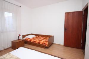 Apartments by the sea Metajna, Pag - 6352