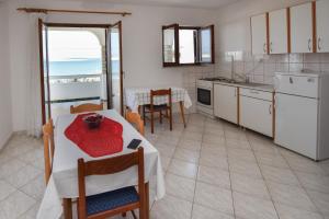 Apartments by the sea Kustici, Pag - 6353