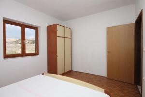 Apartments by the sea Kustici, Pag - 6355