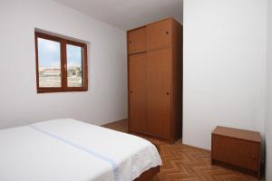 Apartments by the sea Kustici, Pag - 6355