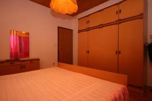 Apartments by the sea Pag - 6411