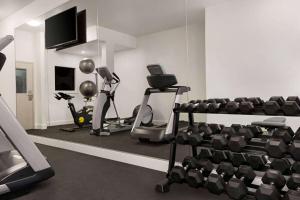 Super 8 by Wyndham Calgary Shawnessy Area