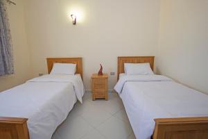 Two bedroom apartment with pool Nour Plaza F31