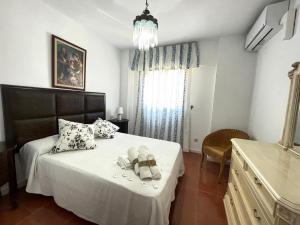 PRECIOSO APARTAMENTO VISTAS LATERALES AL MAR