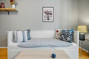 Venus Apartments - Akacfa II