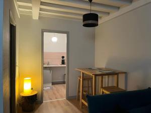 Salins-les Bains : A lombre de La Tour Carrée