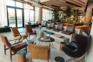 Hotels greet Hotel La Rochelle Centre : photos des chambres