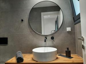 FSM APARTMENTS PERDIKA 2