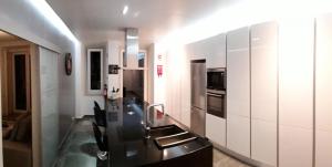 Shades of Grey - Lisbon