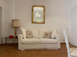 Stylish Studio in Roman Building