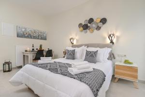 Hermes Luxury Studio Apartment - Naxos Center