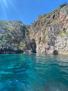 Frank Sinatra - Appartamento vicino Taormina