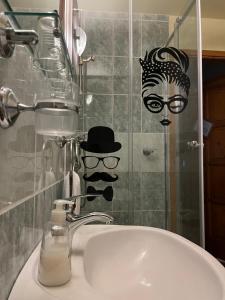 HOTEL Kuruc Panzio TARPA Kossuth utca 25E