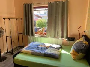 Lürssenwerft Bremen Nord für Monteure Bremen Nord - Лемвердер