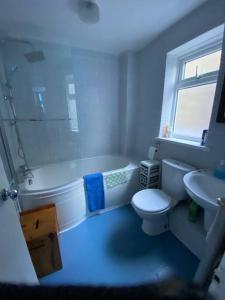 Smugglers View Stunning harbour and coast views