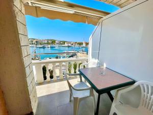 Seaview apartment 2+2