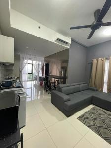 Kyra Homestay Centrus SOHO Cyberjaya *wifi and pool* - 4hvězdičkové hotely ve městě Cyberjaya