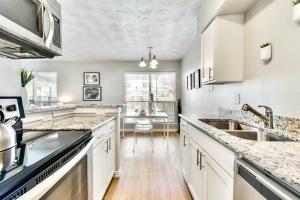 Global Cup City Outside & Tranquility Inside