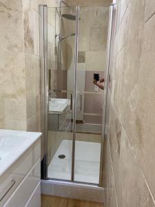 Loft "Eden" jaccuzi prestations haut de gamme 92m2-2 chbres