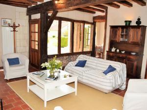 Maisons de vacances Gite Parcay-sur-Vienne, 3 pieces, 4 personnes - FR-1-381-440 : photos des chambres