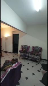 شقة مفروشة فندقية بأرض الجولف أرقى واهدى حى بمصر الجديدة