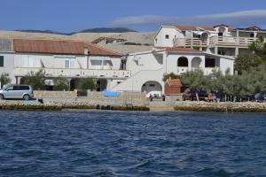 Apartment Kustici 6335c