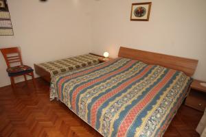 Apartments with a parking space Umag - 6999