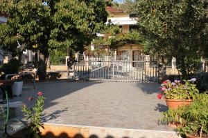 Apartments with a parking space Novigrad - 7054